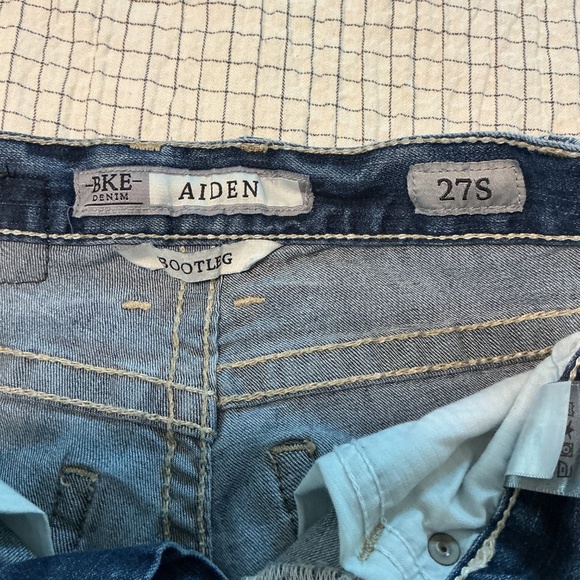 BKE denim Aiden bootleg Women stonewashed jeans 27s 28 inch inseam stitch design - Picture 4 of 11